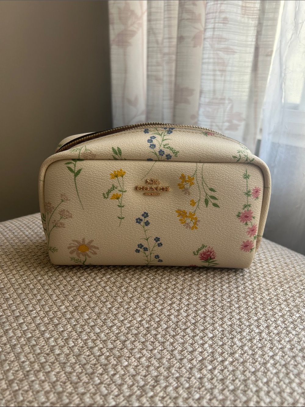 COACH Cream Floral Leather Cosmetic Case with Gold Logo